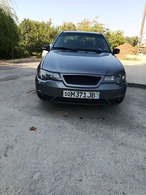 Nexia 2 Pol luks