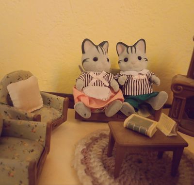 Sylvanian Families папа с мамой кошки