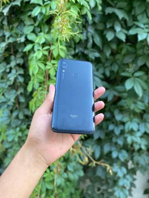 Redmi 7 sotiladi