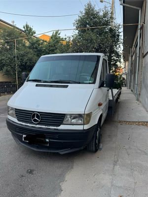Evakuator mercades benz