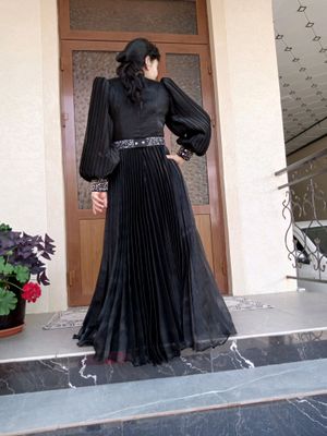1 marta kiyilgan. Turkiyada ishlab chiqarilgan