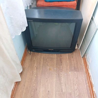 Продам телевизор
