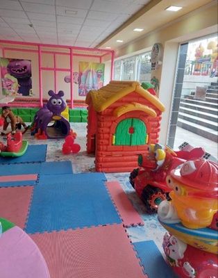 Продаётся детская площадка Kinder Land