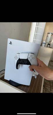 PlayStation 5 с дисководом + FIFA 24, срочно!