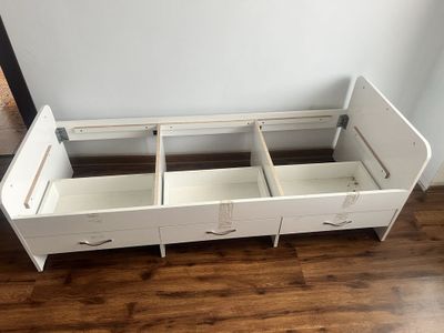 Karavat sotiladi ideal