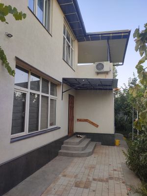 Срочно продаю участок 6 соток 2 этажный дом