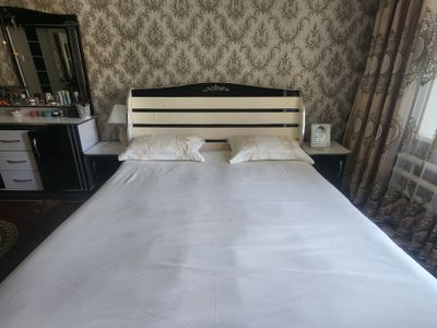 spalni mebel