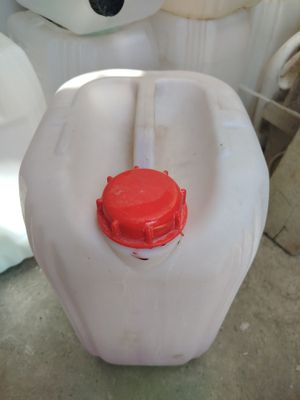 Kanistrlar sotiladi 20 kg
