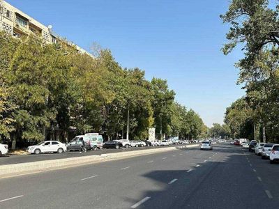 Продается нежилое 90м2 Ор-р: Гос Рассия. Кунаева