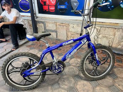 Велосипед bmx сотилади