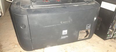 Printer sotiladi zapchastka