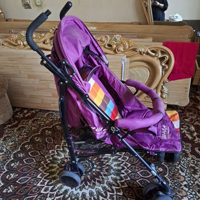 Коляска в хорошем состоянии