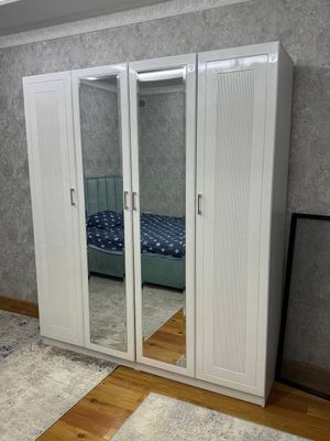 Комплект мебели б/у