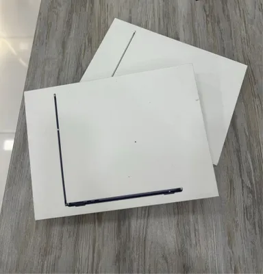 MacBook Air 13.6 M4 16/512