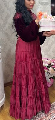 Бархатная платье