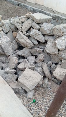 Beton boʻlaklari