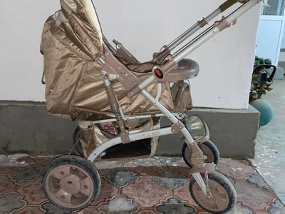 Продаеться детская коляска