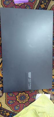 Asus Vivobook RYZEN 3 7000 series.