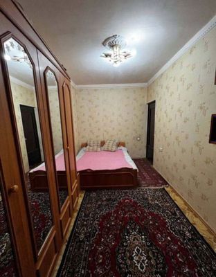 Намид Олимжон метро якинида квартира ижарага берилади