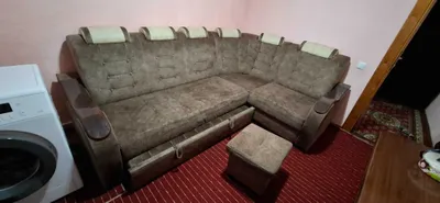 Угалок для кухни в хорошом состаяние