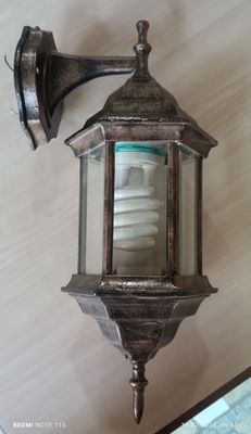 Продаю настенный уличный фонарь