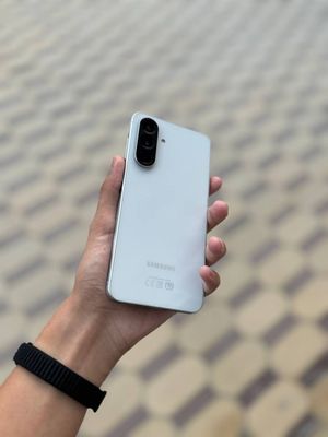 Samsung A56 5g 256/8