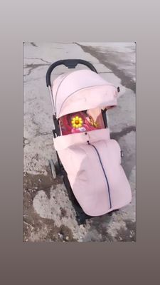 Kidilo бренд коляска чемодан в хорошем состоянии