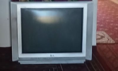 LG..телевизор сотилади