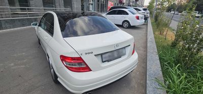 Mercedes W204 C300 RWD