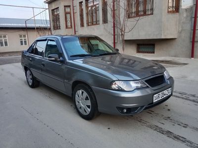 2015 1.6 dons Gaz metan 170 000 prabeg Kraska kapot krilo Narhi 5300