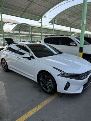 Kia K5 Prestige 2.0 mator