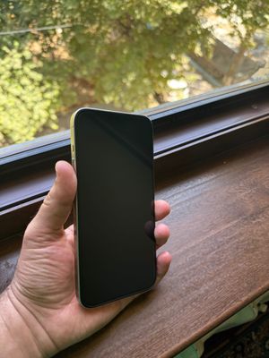 I phone 15 pro max 256