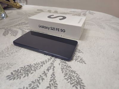 Продаётся Samsung Galaxy S21FE 5G