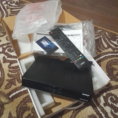 HD box 300 plus тунер