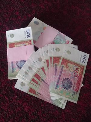 Продаётся новый купюры 500 сум 1 шт 50 тыс