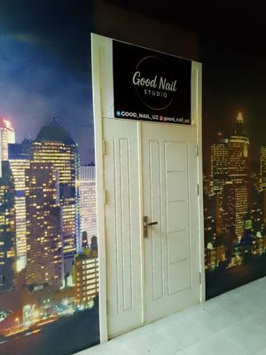 Учтепинский рн фархадский перекресток 40м² 2этаж 3комнаты в доль дорог