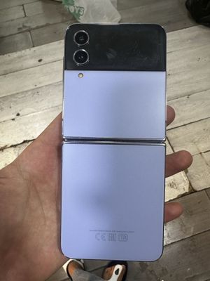 Samsung Z flip4 8/256