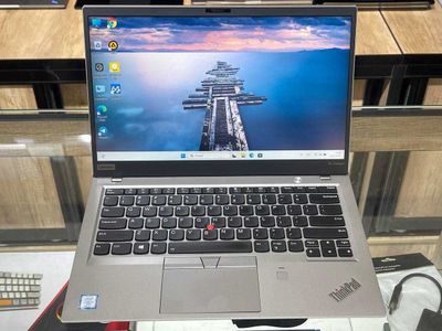 Lenovo ThinkPad X1 Carbon Gen 6 Core i7-8650U ram 16 ssd 512 сенсорный
