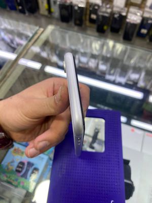 IPHONE XR 128tali LLA