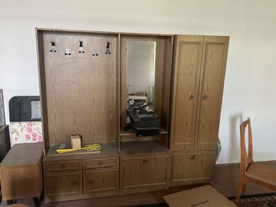 Вешалка шкаф для коридора