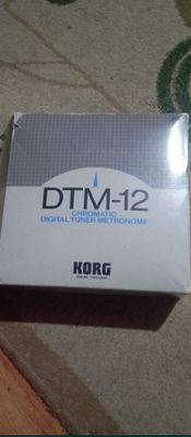 DTM-12 Korg. Тюнер плюс метроном. В хорошем качестве.