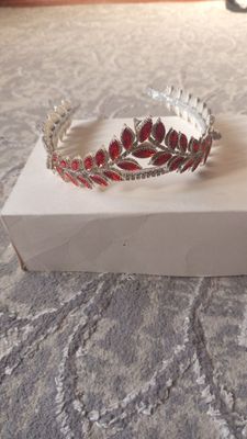 Diademali karona