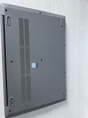 Noutbuk Lenovo i3 10, Ram 8, Ssd 128