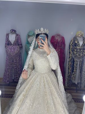 Sotiladi 300$ beraman yangidek turipti