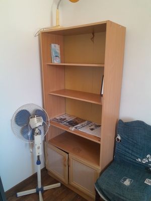 Сотилади стол стул