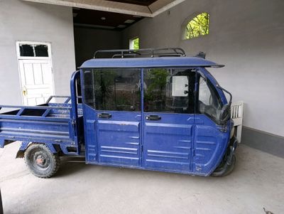 motorolyor ishlatilgan. Tahsil yuradi.Tezligi 70