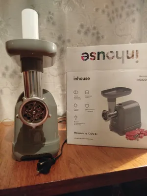 Продам электрическую мясорубку