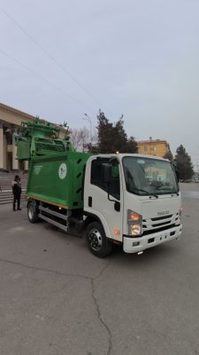 Мусоровоз 7 куб на базе шасси Isuzu NPR 75