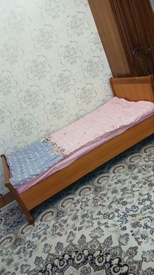 Kravat 1 kishili 2 ta bor