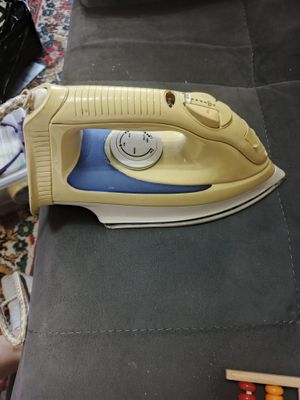 Продается утюг от фирмы Kenwood
